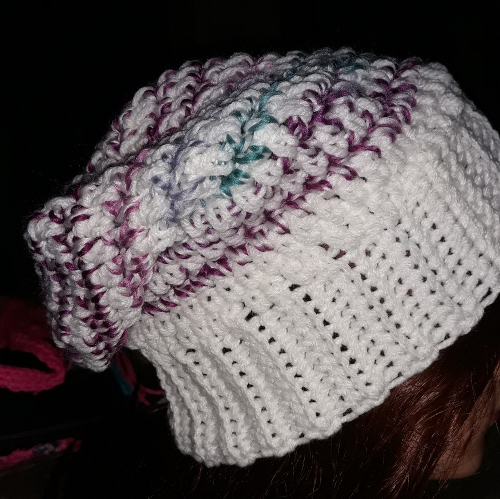 Crochet pop of color beanie - Picture 2 of 5